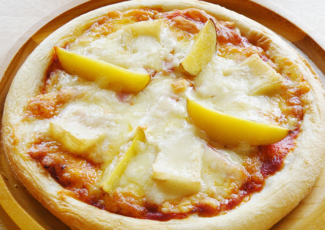 カマンベール＆インカのめざめ　ピザ